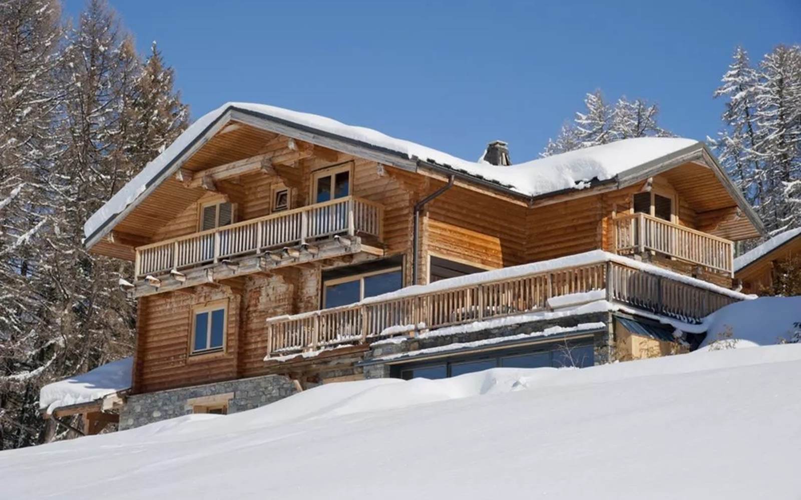 tmp8D9F_location-ski-la-plagne-chalet-odalys-mont-soleil-1 (1)