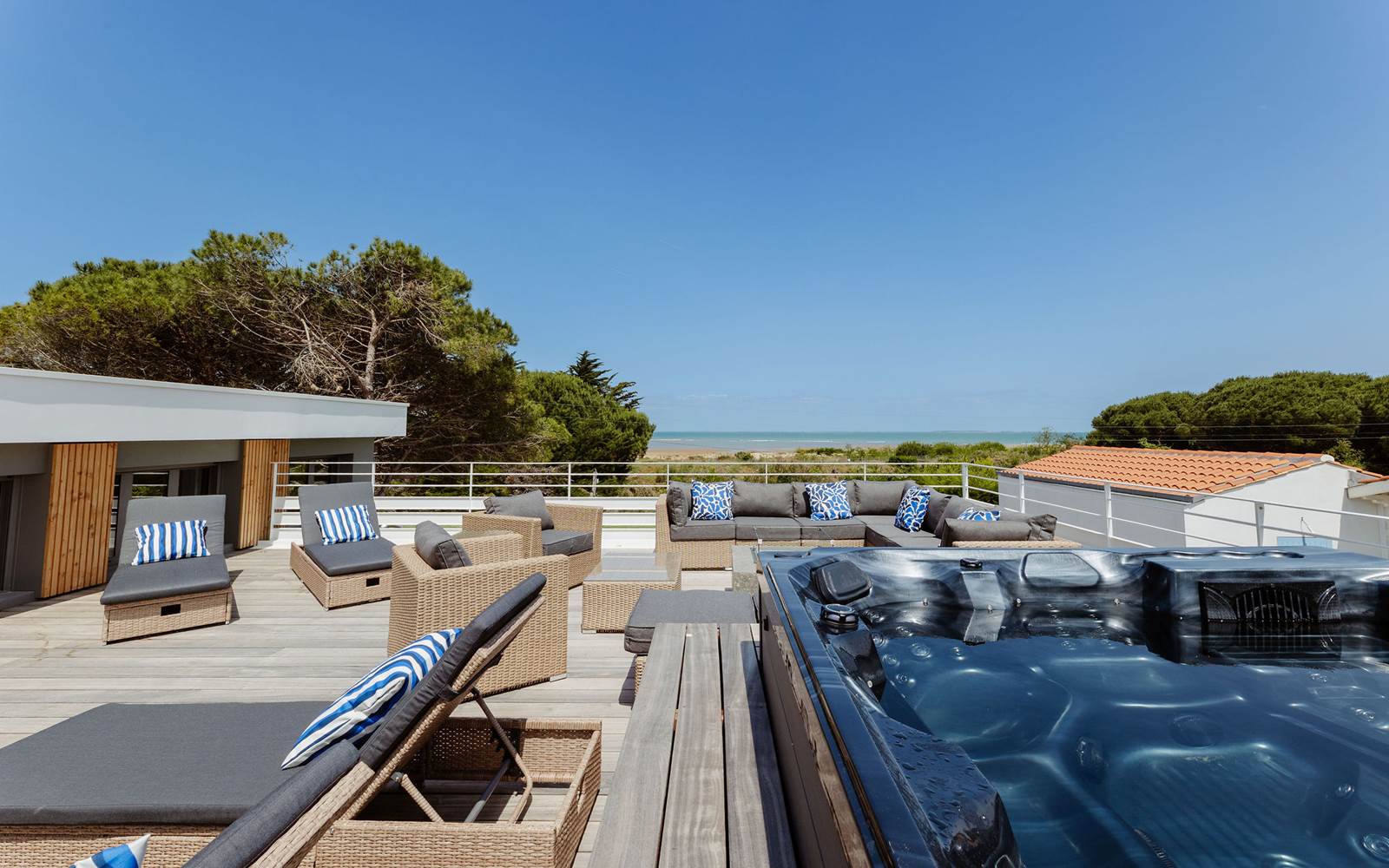 Terrasse vue mer XO 17