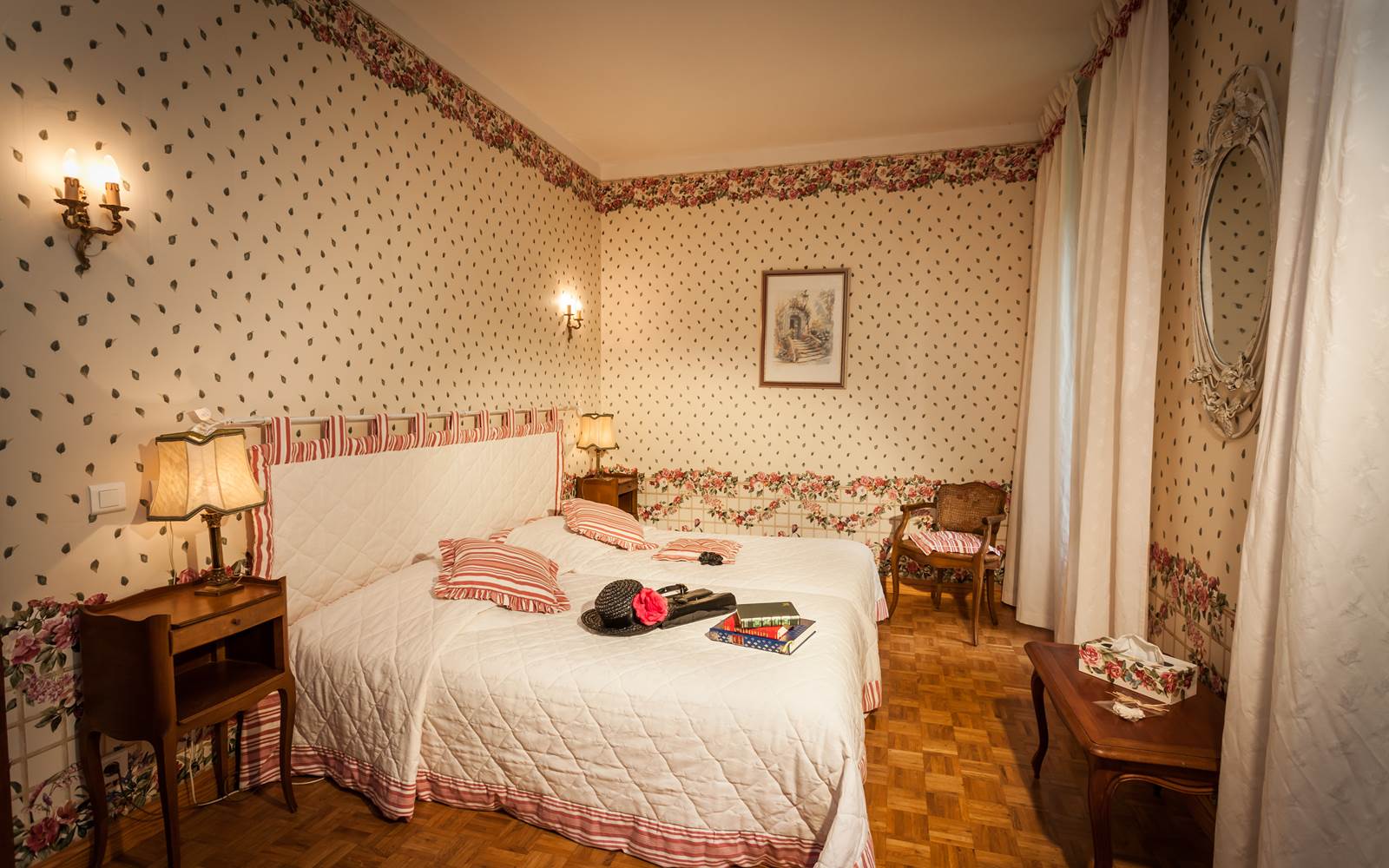 Hostellerie du grand duc chambre 2 lits