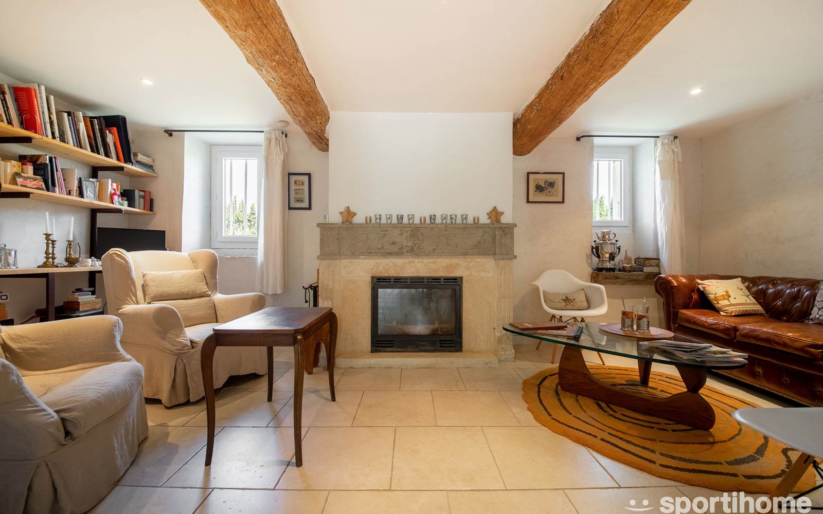 Mas-de-Martinet-salon