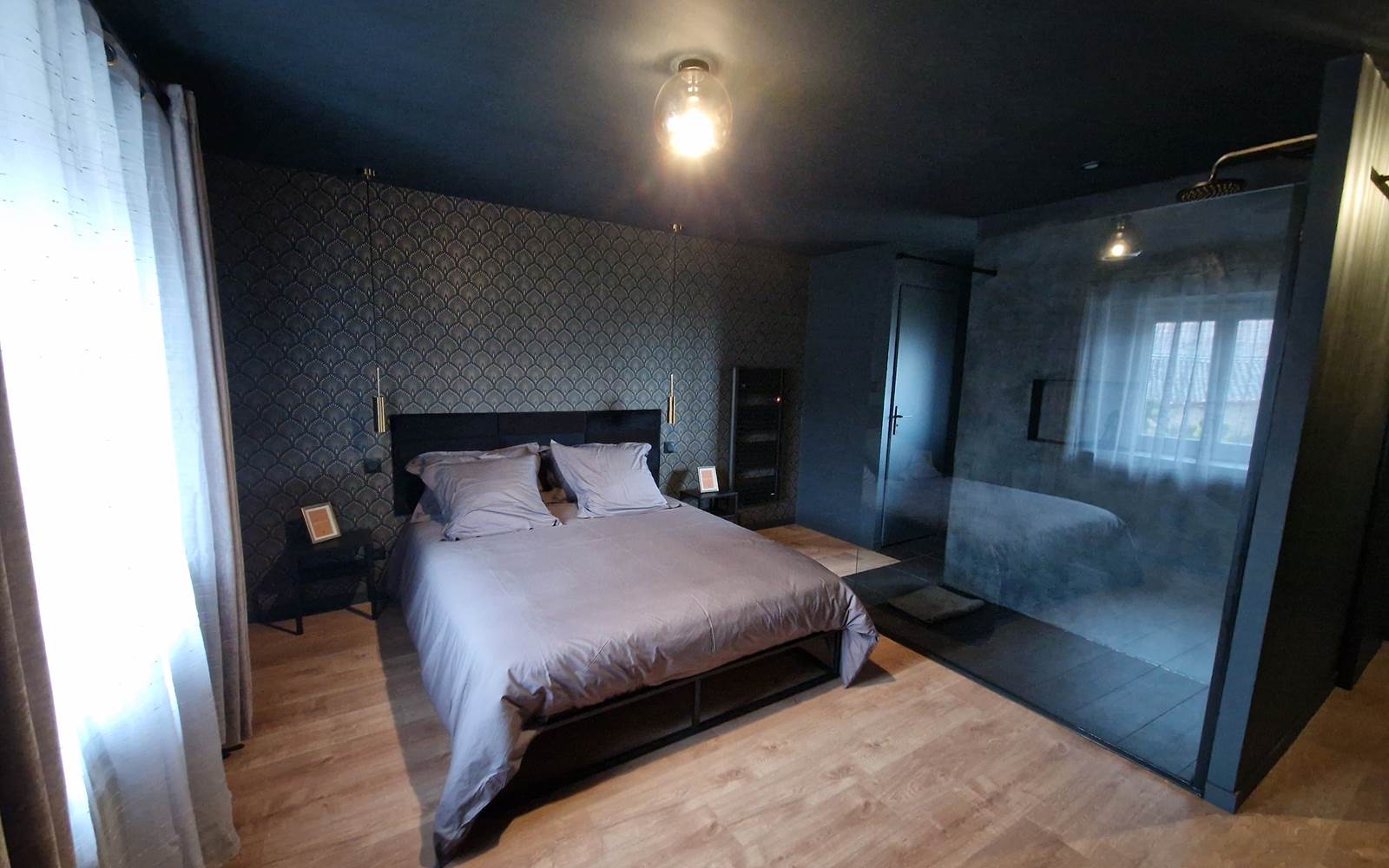 Loveroom-st-victurnien-jacuzzi-spa-sauna