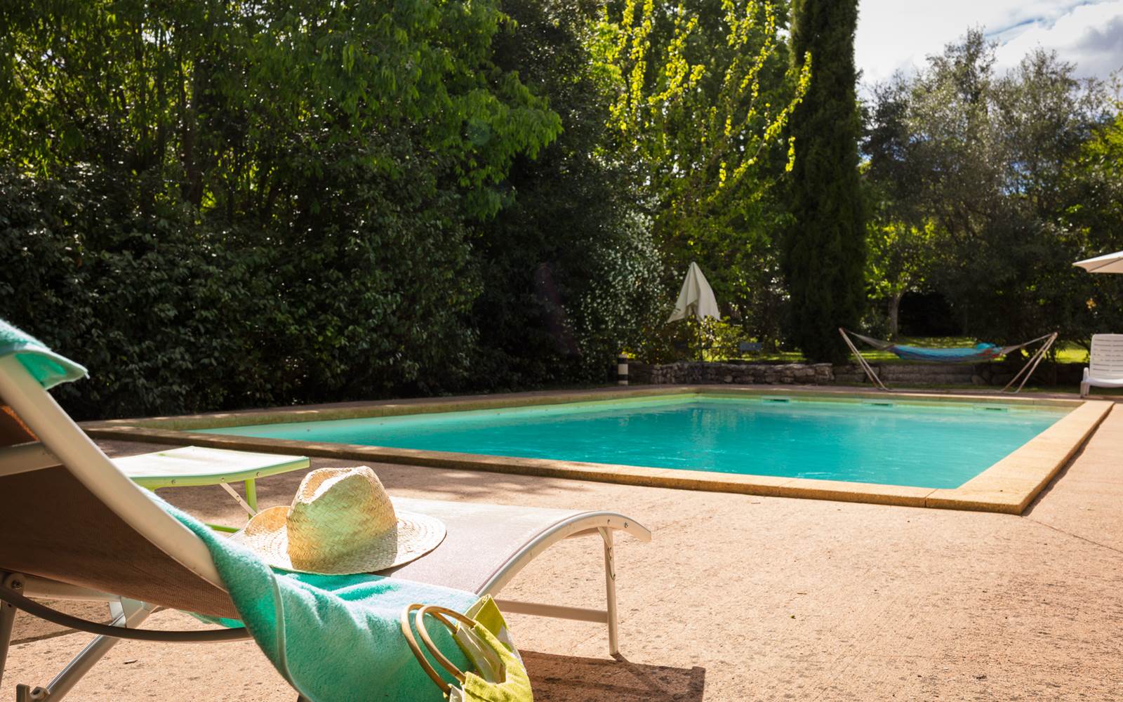 Mas des Sages gite avec piscine Aspheries