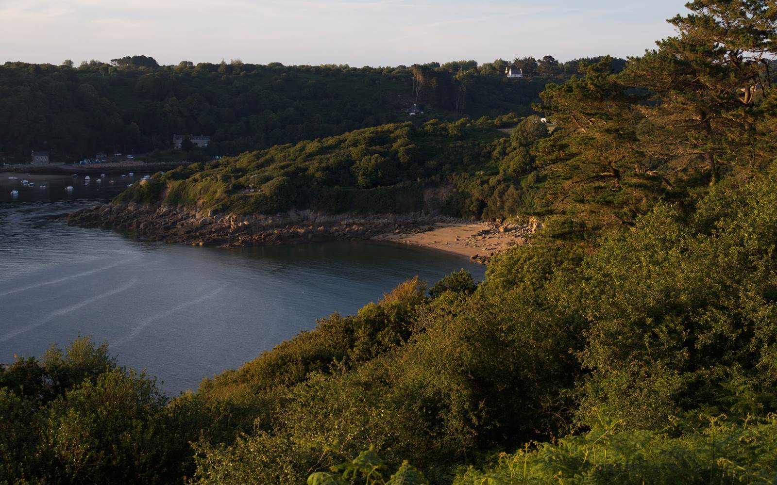 vue sur la plage du Kiriou