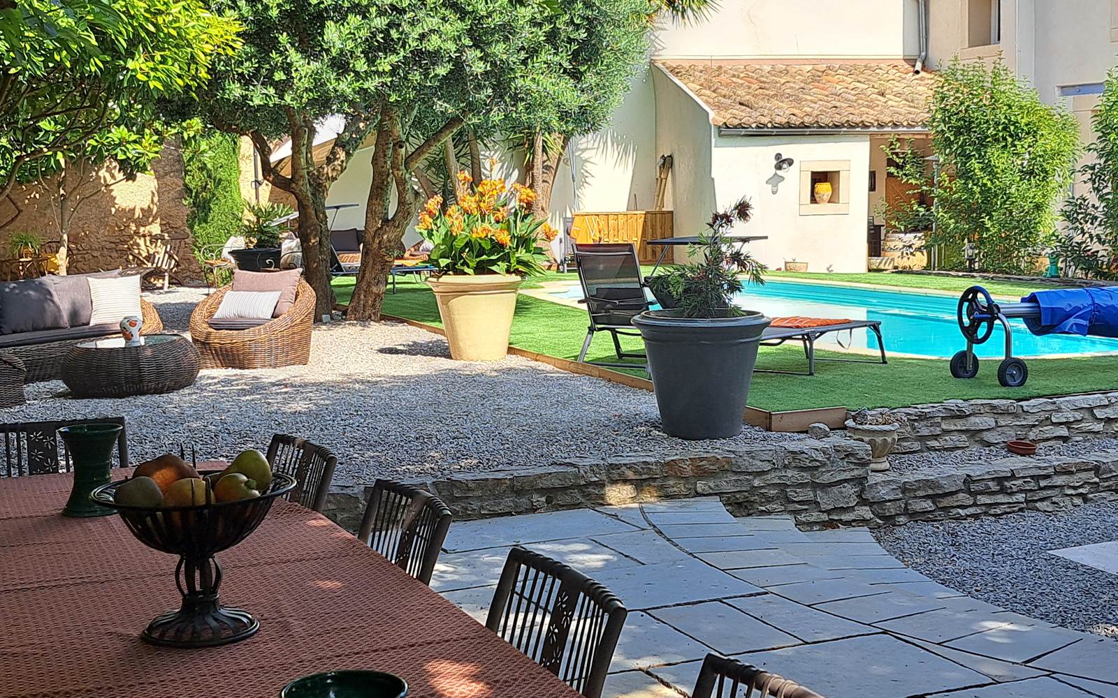 TERRASSE OMBRAGEE