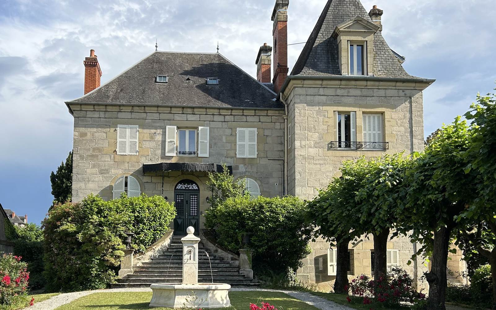 location-brive-appart-chambre-demeure-de-flore-ext10