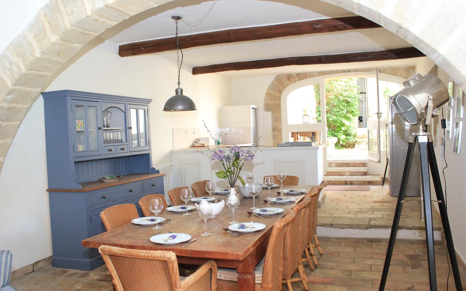 Gite-Kitchen-Lounge-4