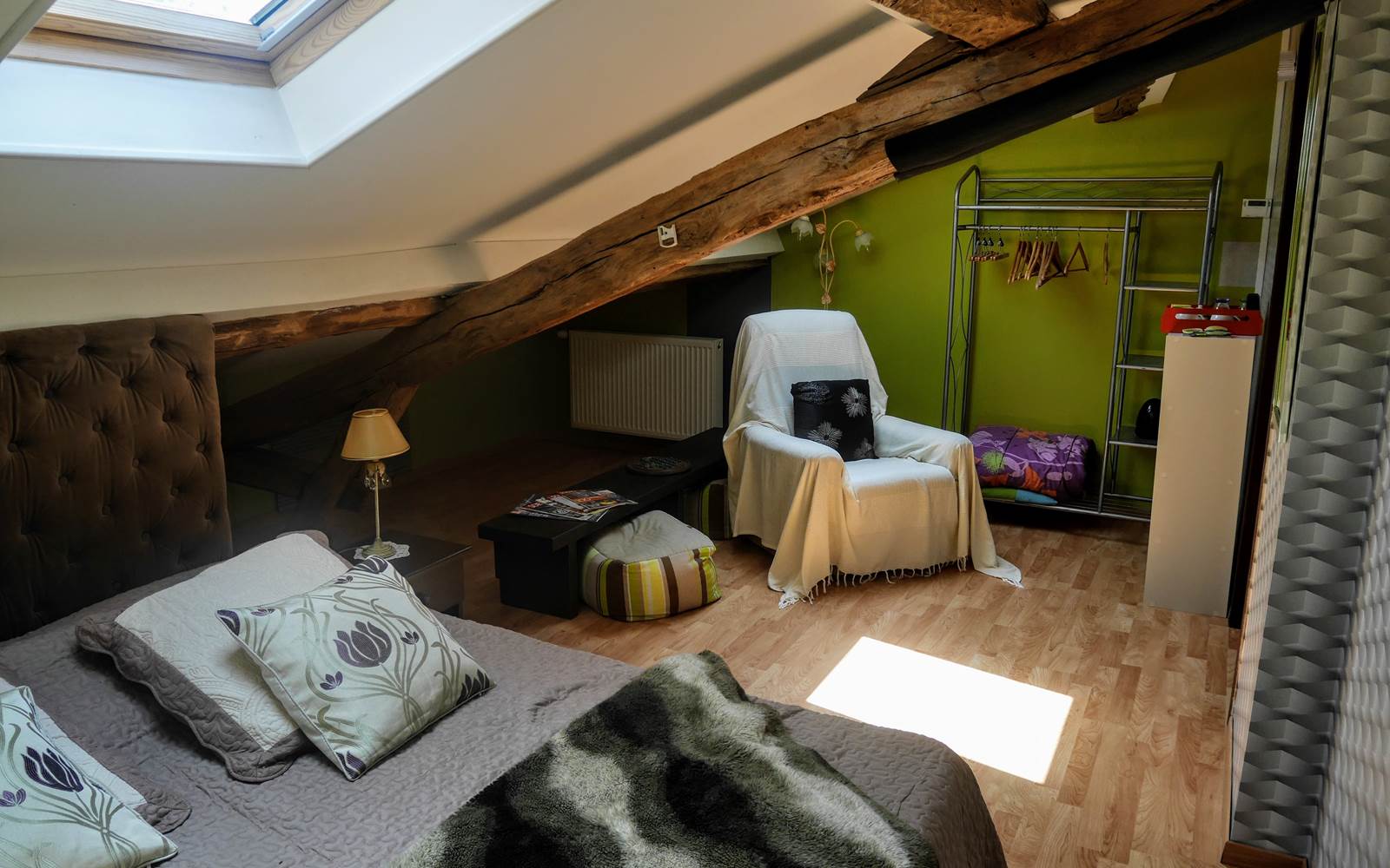 chambre 4 -étage-  lit en 160 tête et pieds relevables