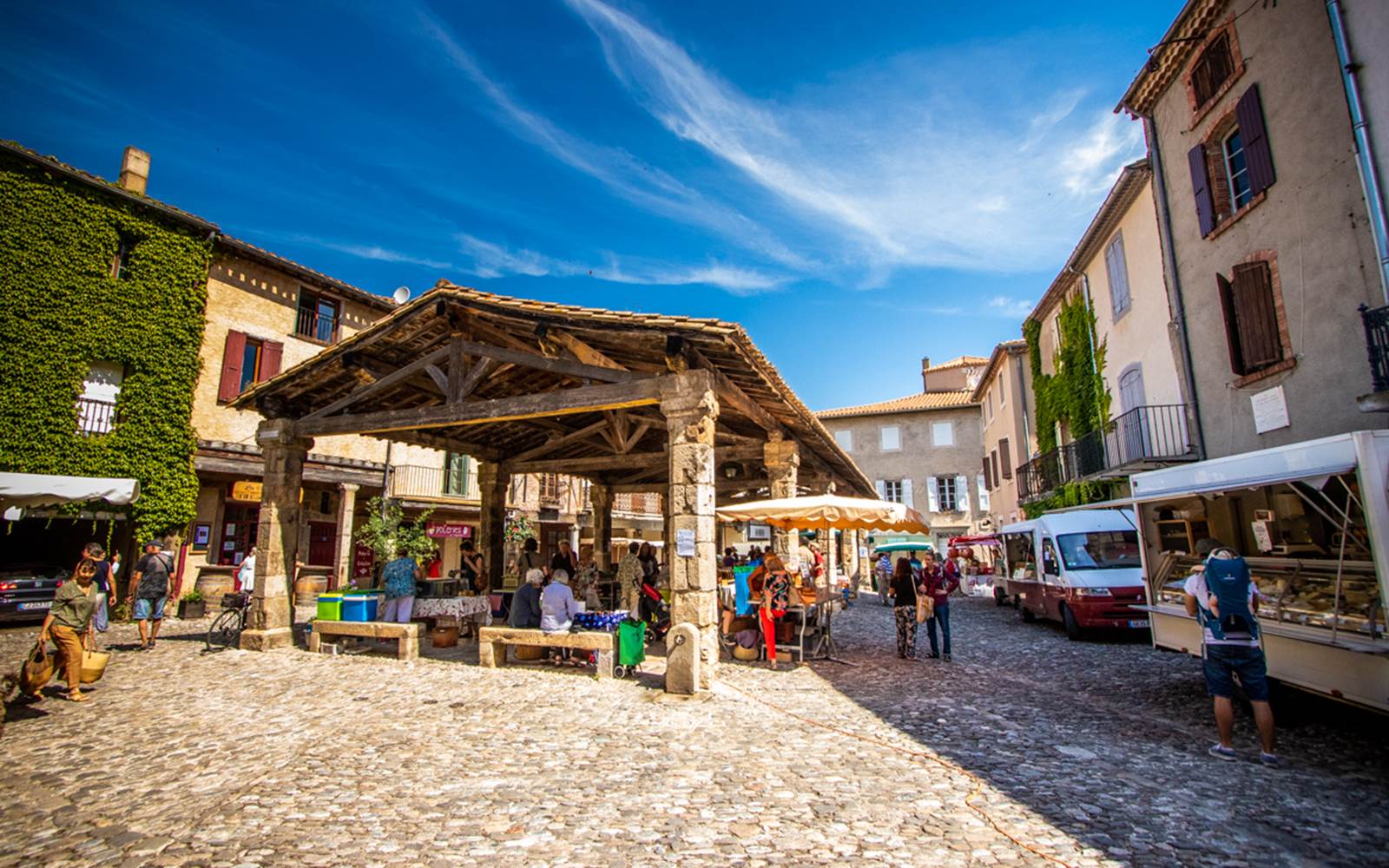 Marché_Lagrasse©Céline Deschamps-OTICM