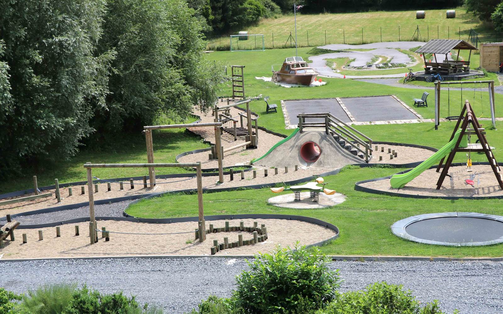 plaine de jeux