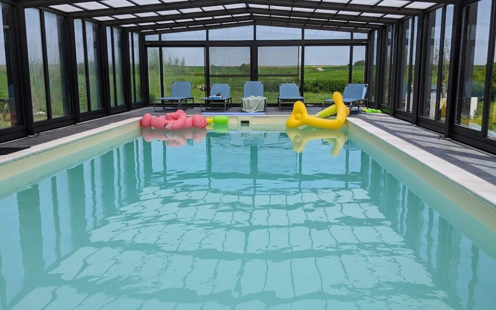 Copie de Piscine chauffée et couverte