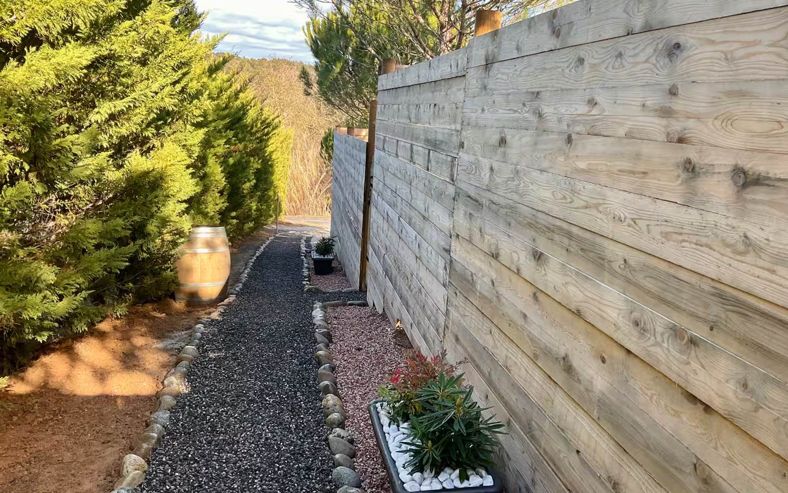 9f51d16b-8ca6-4149-b467-3704b2ab76eb