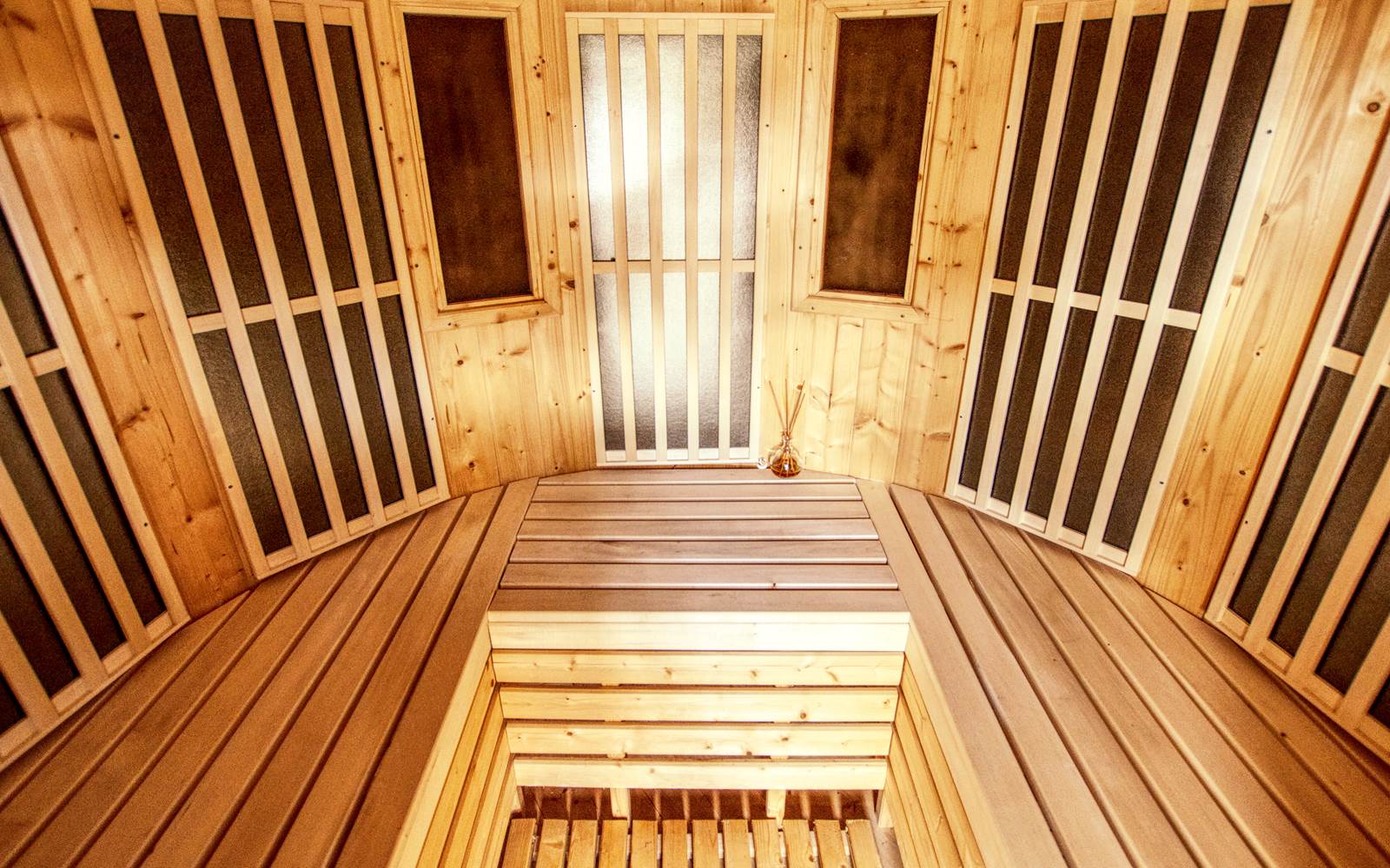 intérieur du sana infrarouge