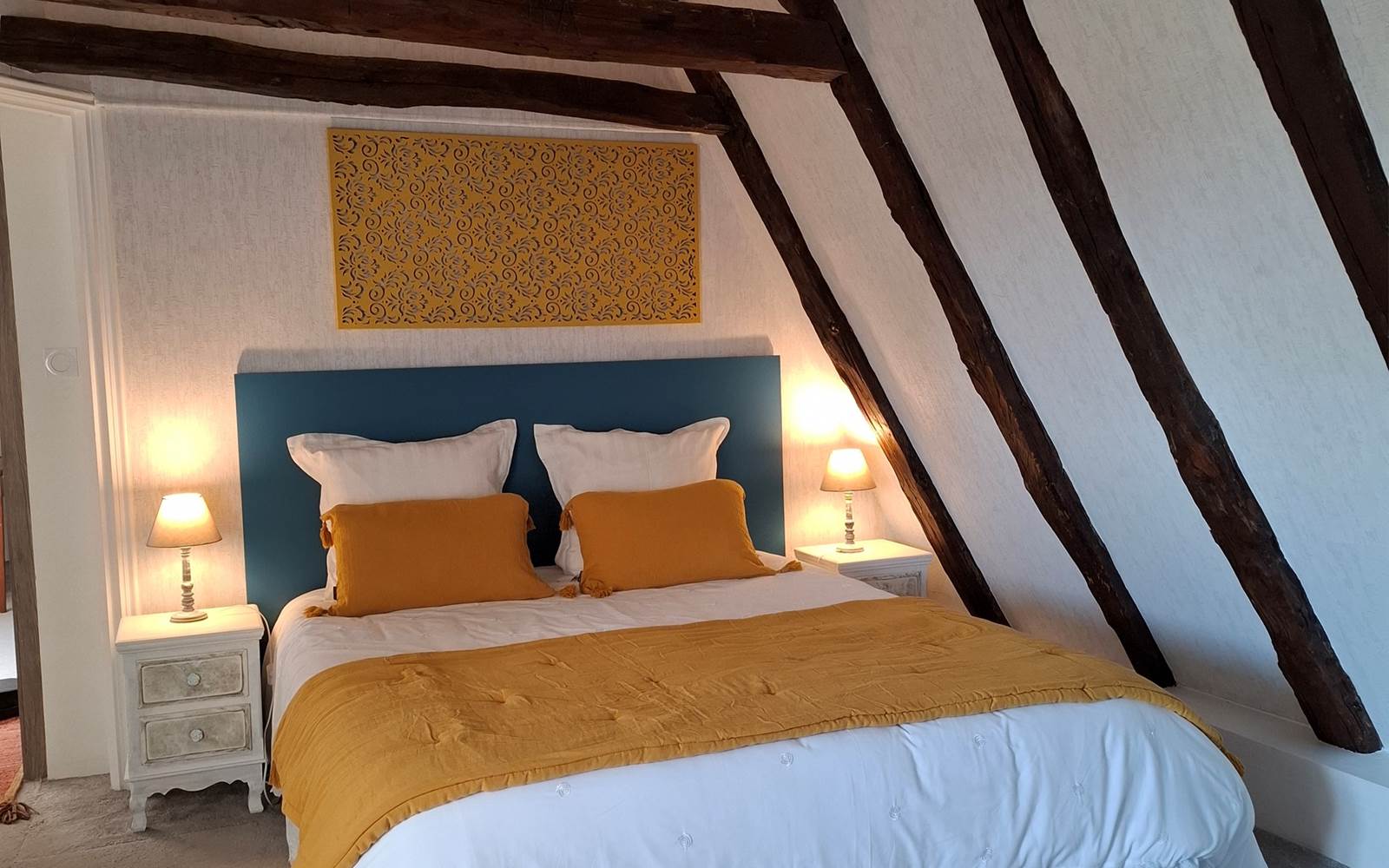chambre tilleul les-charmes-de-sarlat