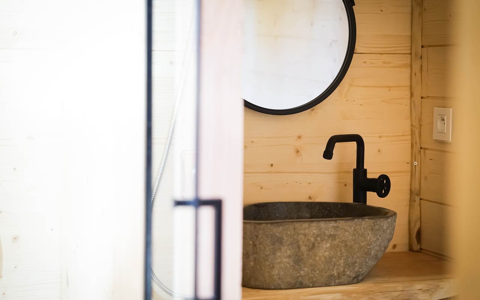 Pour la toilette...