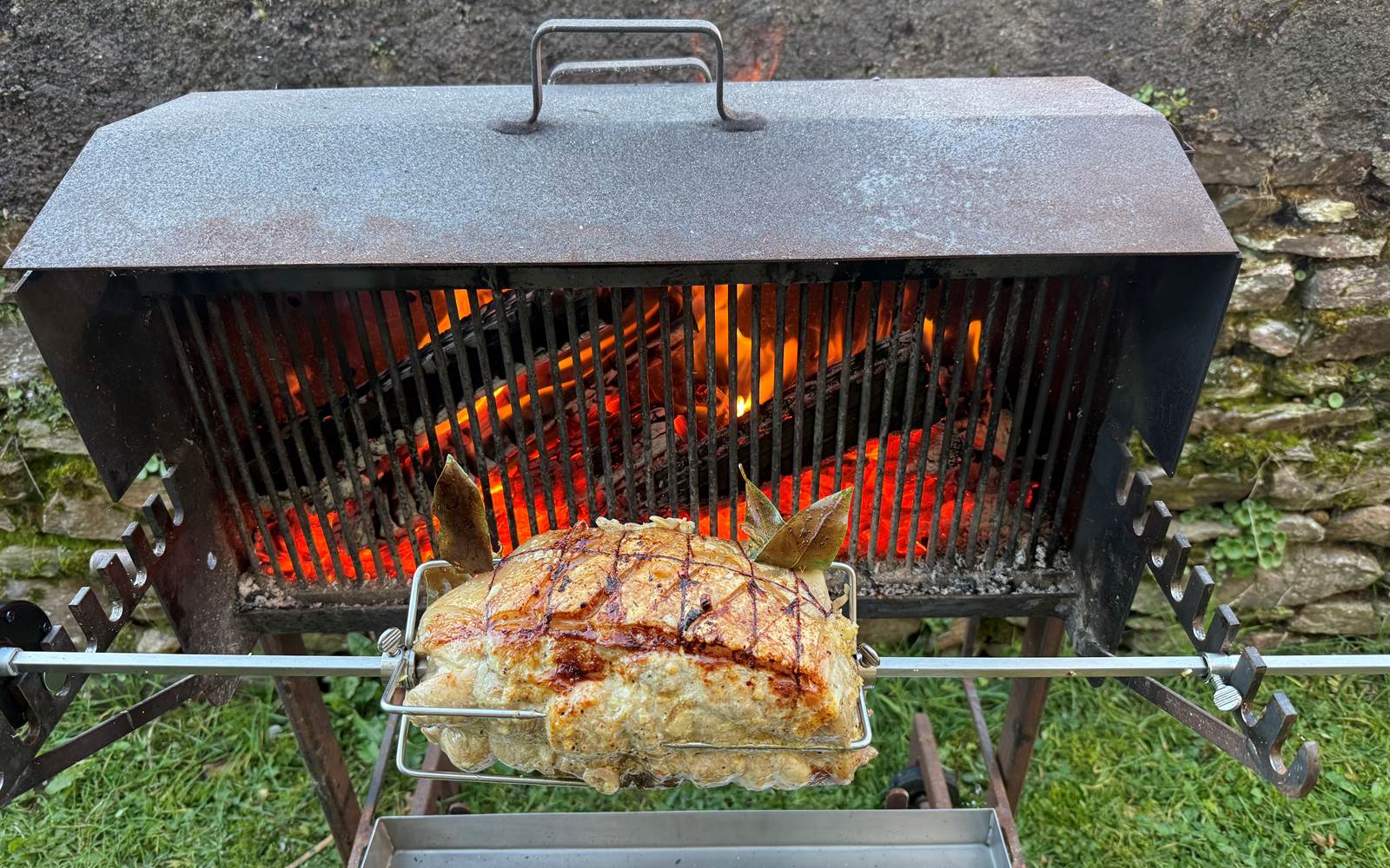 Barbecue à la broche plaisir Aveyron Rignac