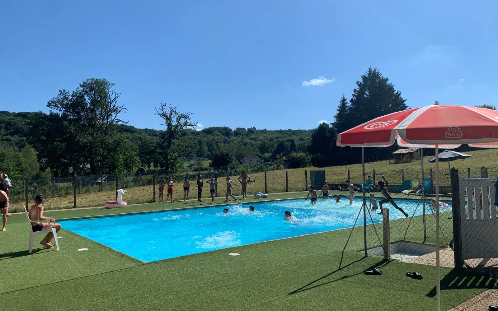 lepetitbois46_Leyme_piscine kids