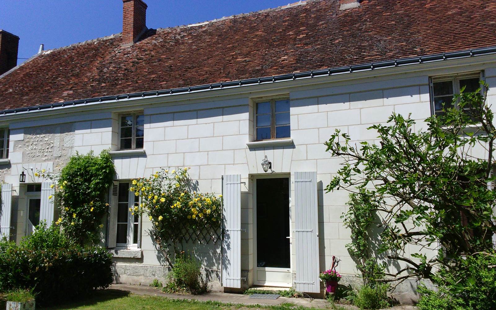 La Lezardière - coté cour