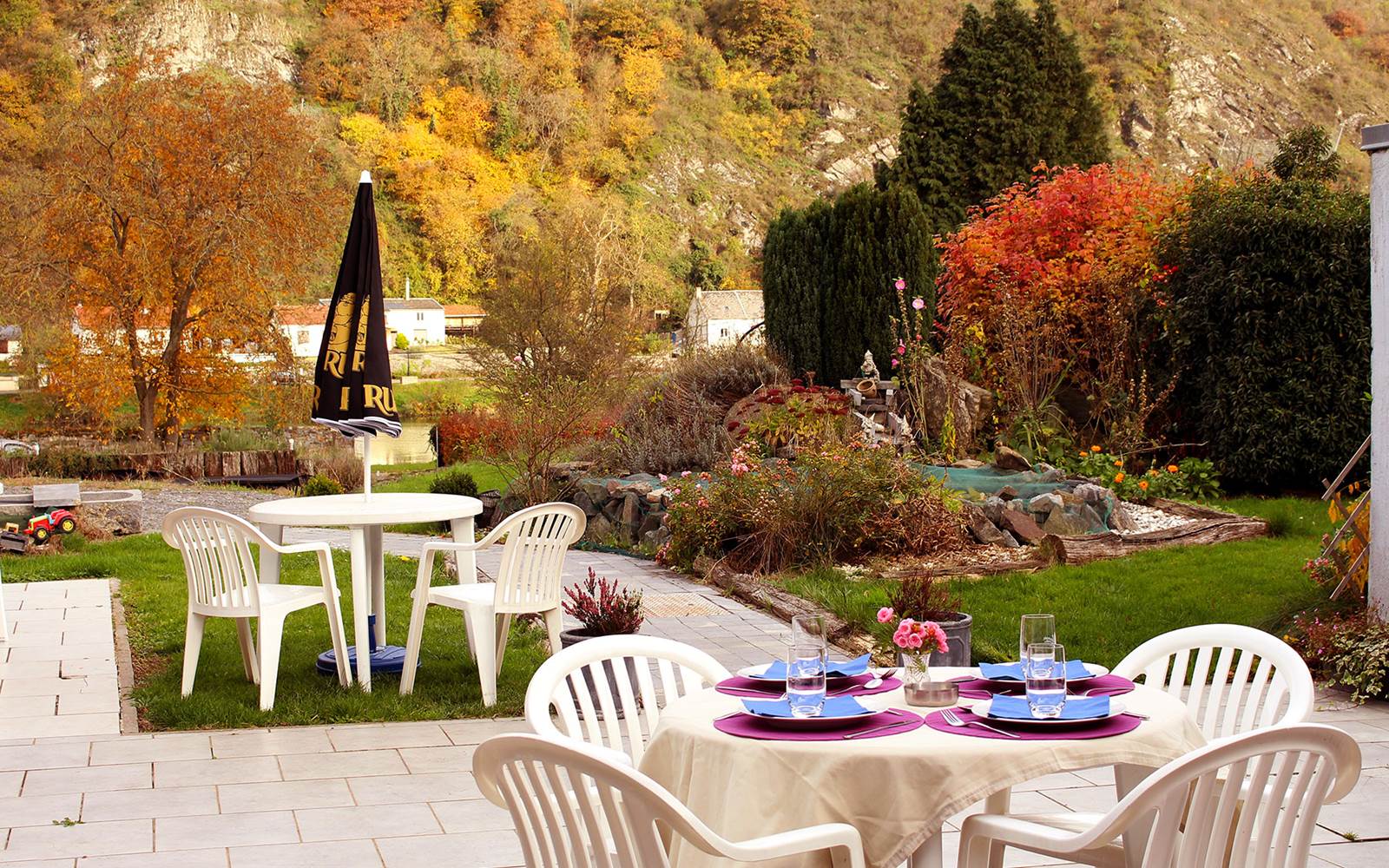 Côté terrasse et jardin, un cadre idéal pour se détendre !