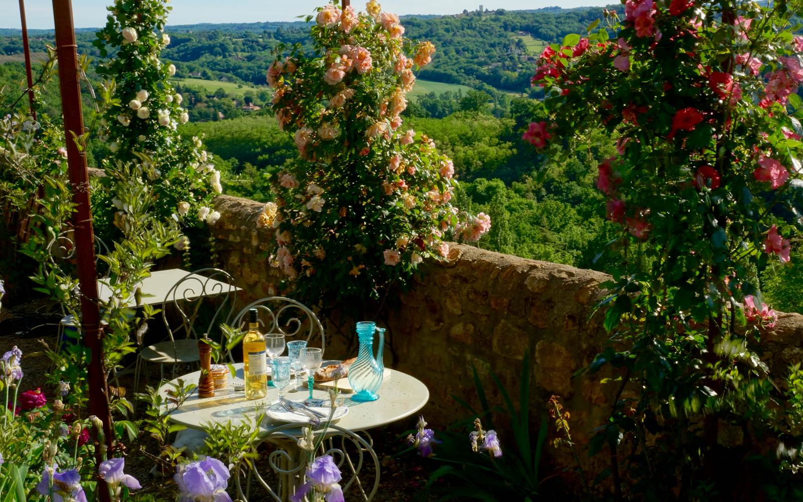 jardin-vue-gite-domme-dordogne