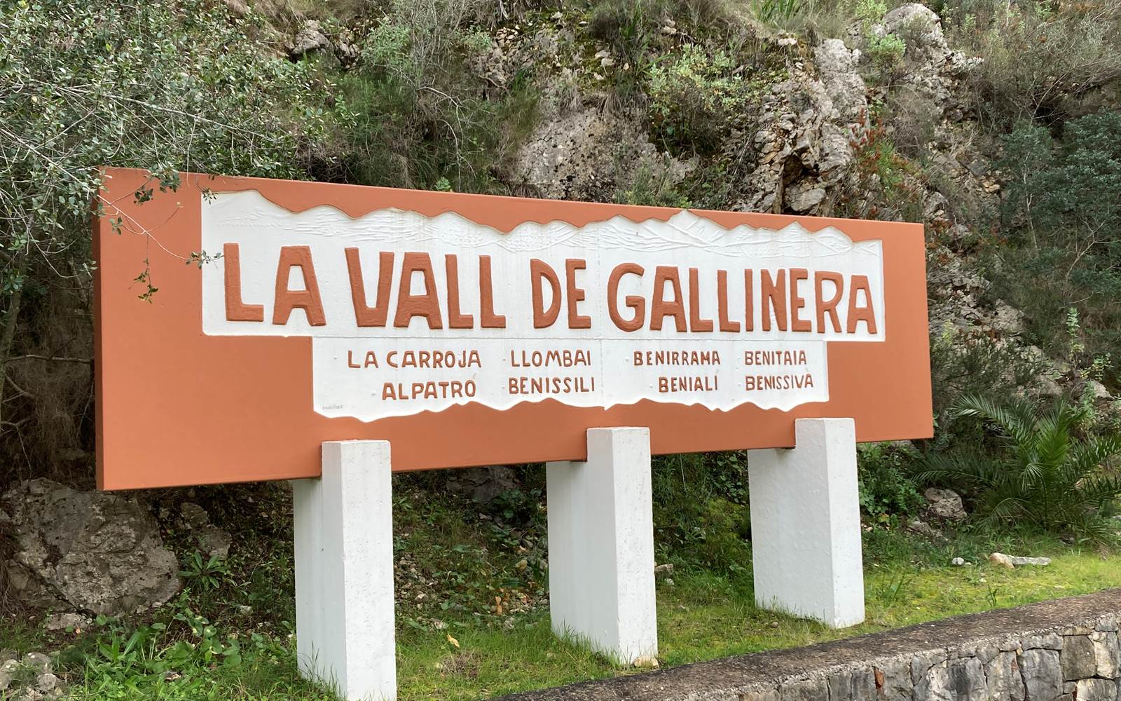 The trail of the 8 villages