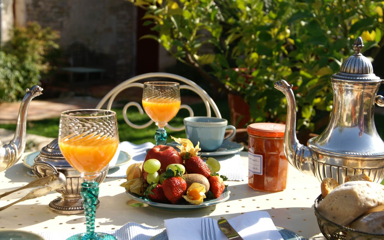 1 Logis à Domme: Petit déjeuner sur la terrasse