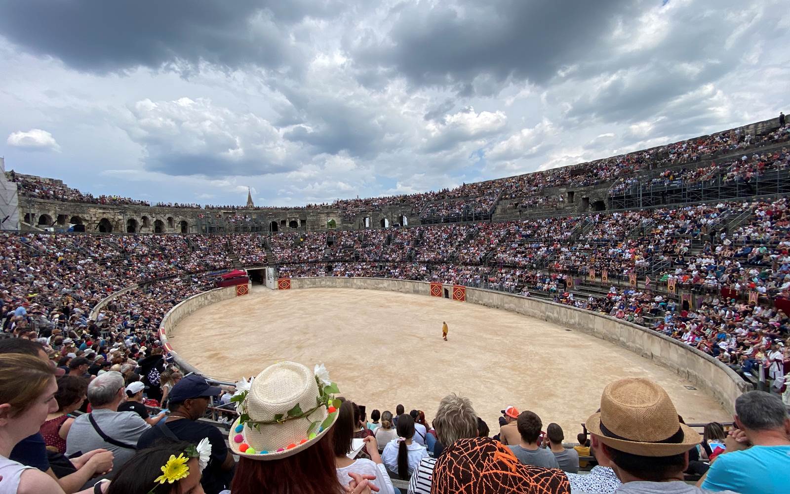 Spectacles dans les arènes de Nimes