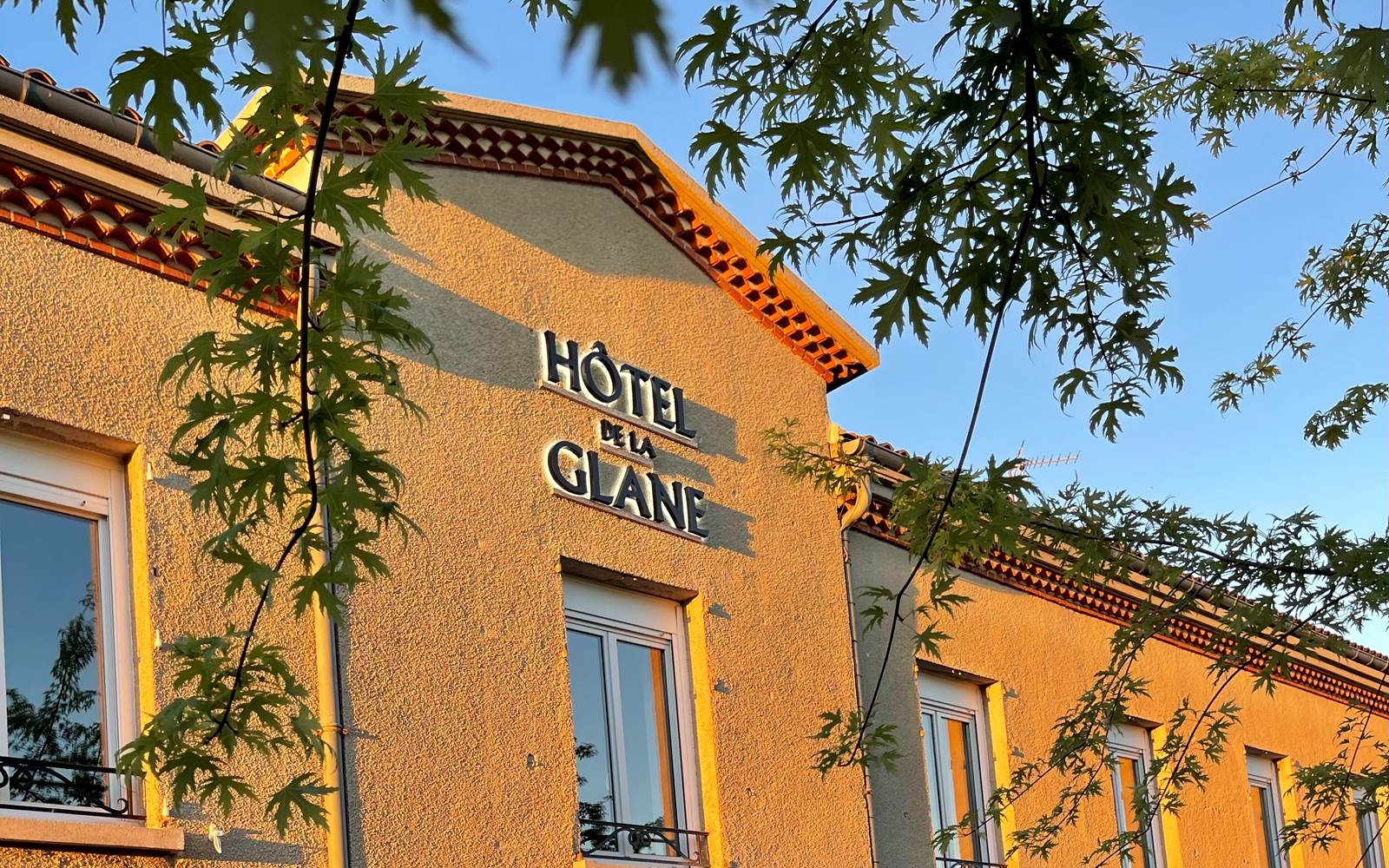 façade horizontal