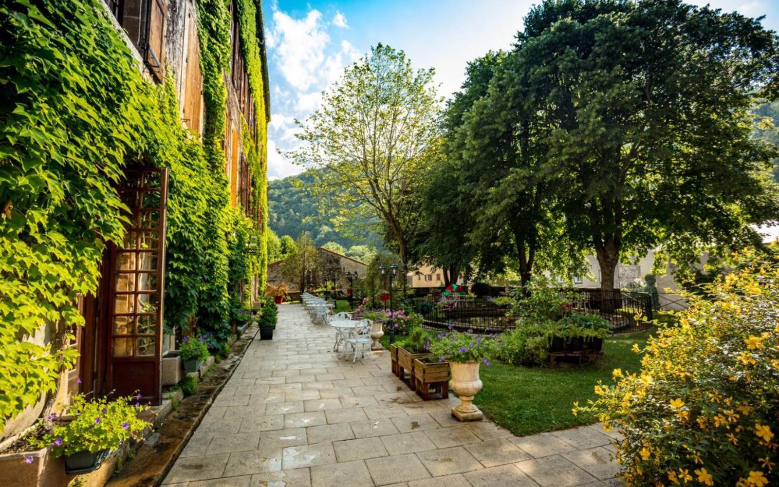 Hostellerie du grand duc ext 2