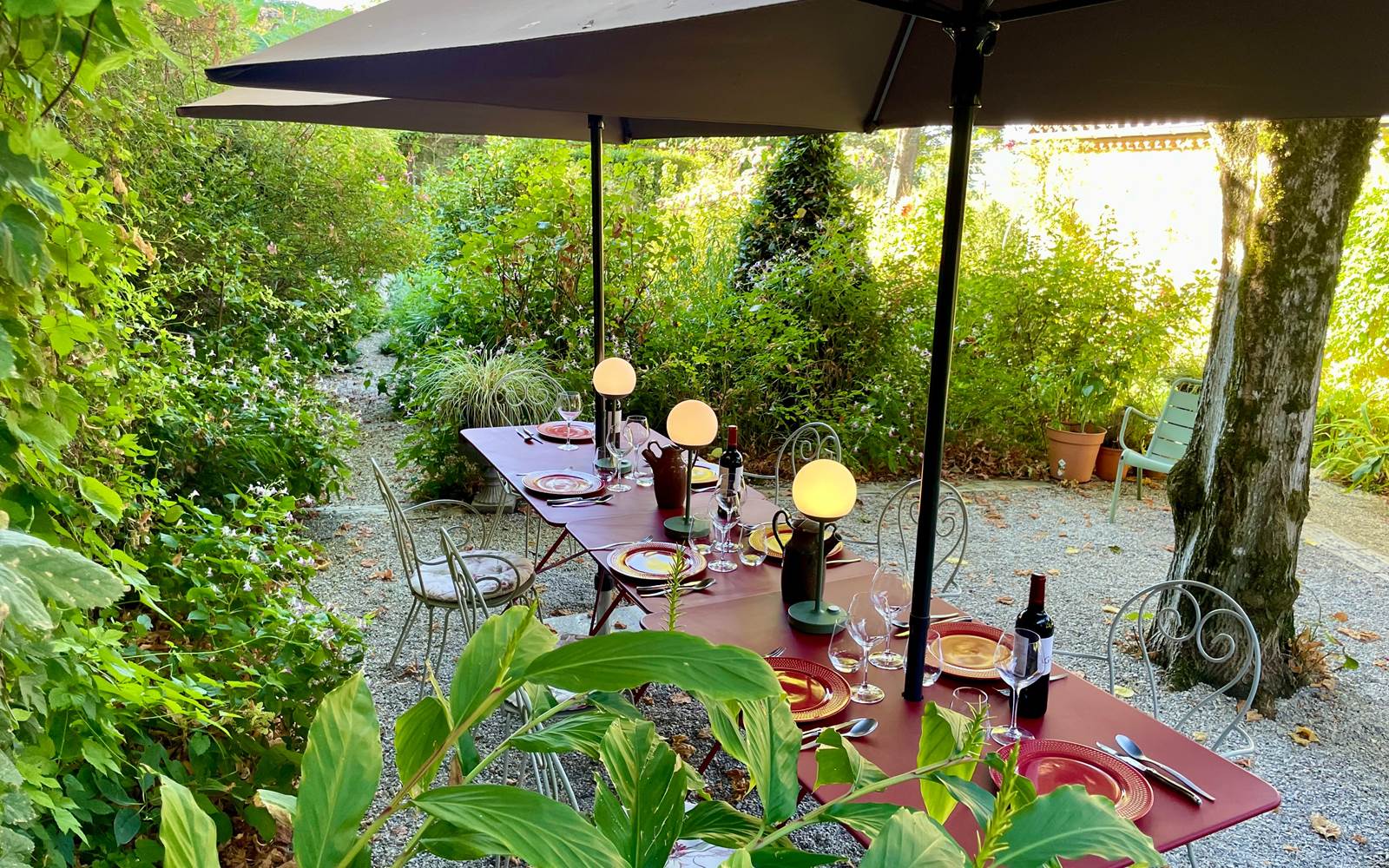 terrasse-tilleul-diner-domme.
