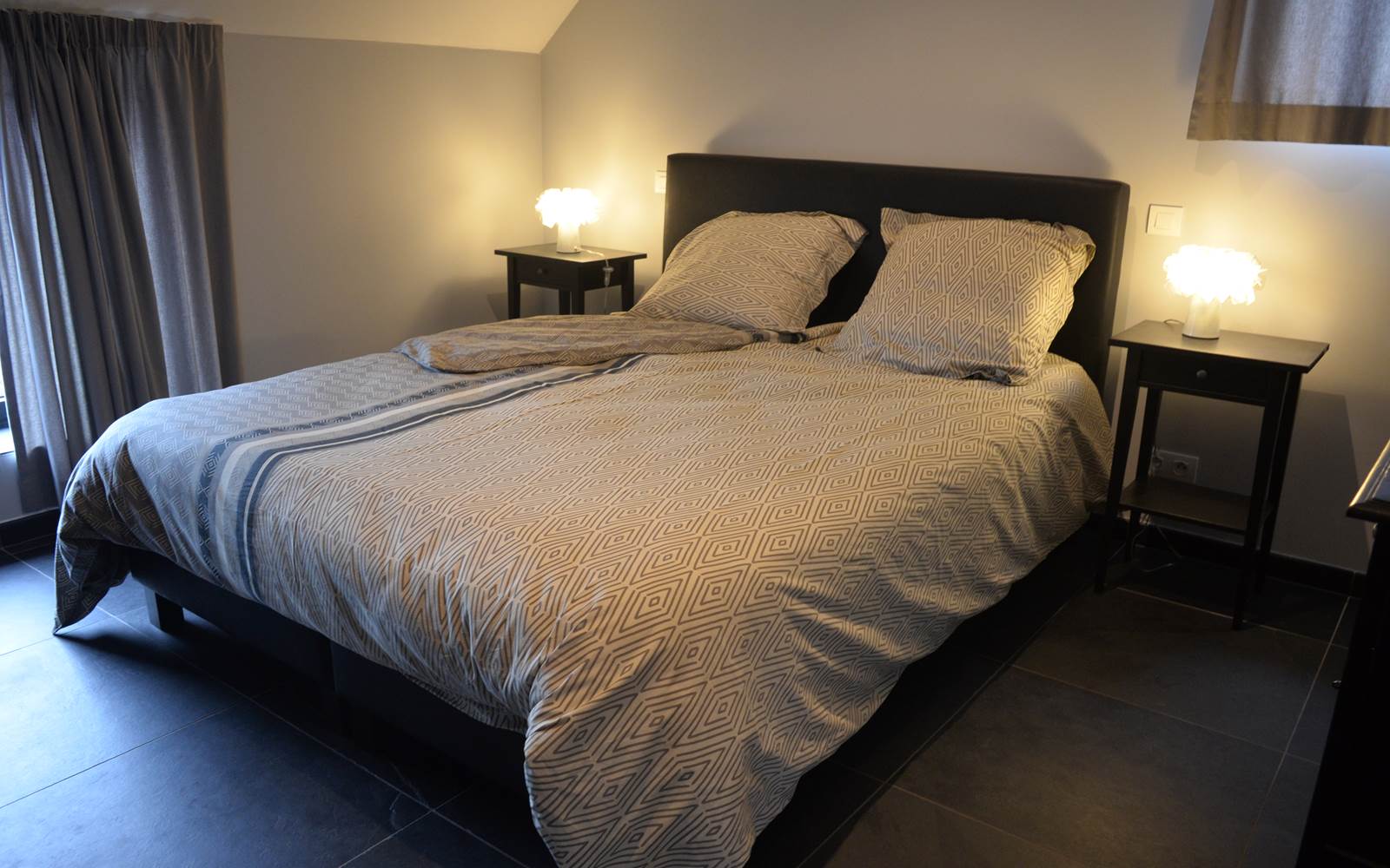 lit 2 personnes 160 x 200