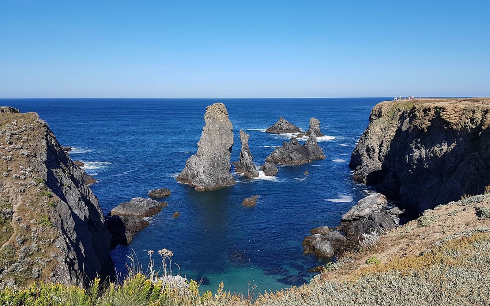 Belle-Île en mer - Aiguilles de Port Coton