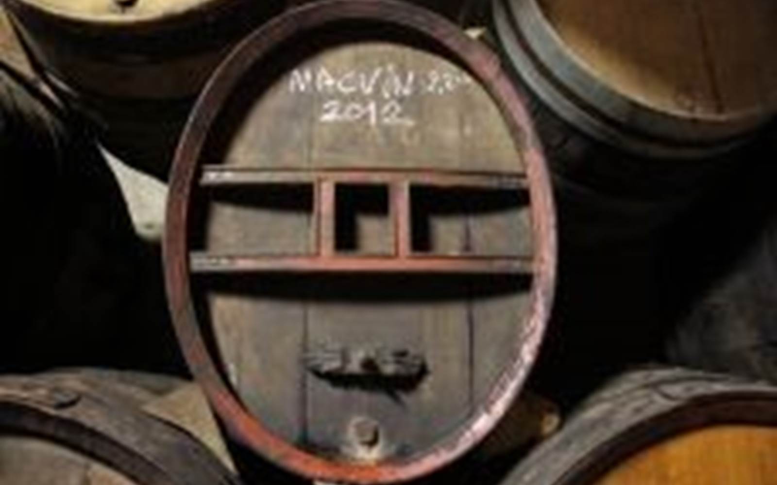 Tonneau de Macvin du Jura