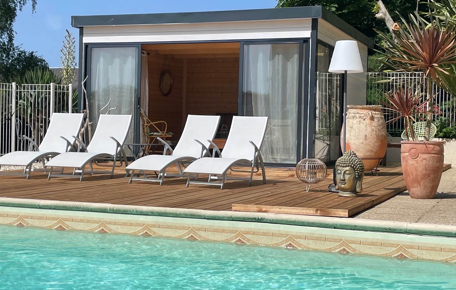 bungalow piscine-carousel