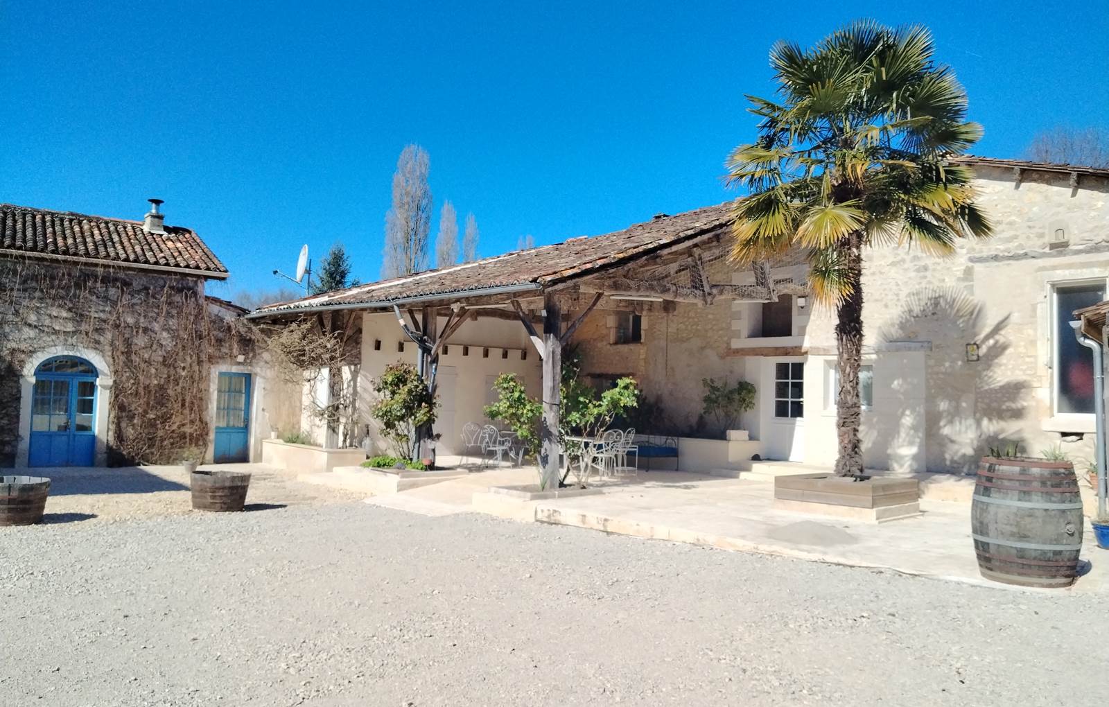 Le Clos Beldane-carousel