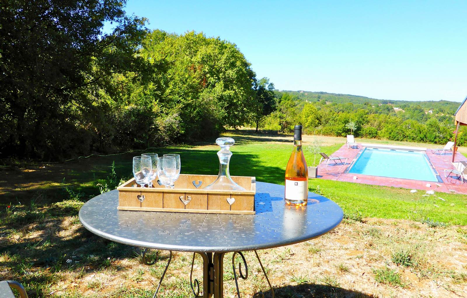 Esprit campagne-plaisir aux gîtes de fred en Dordogne-carousel