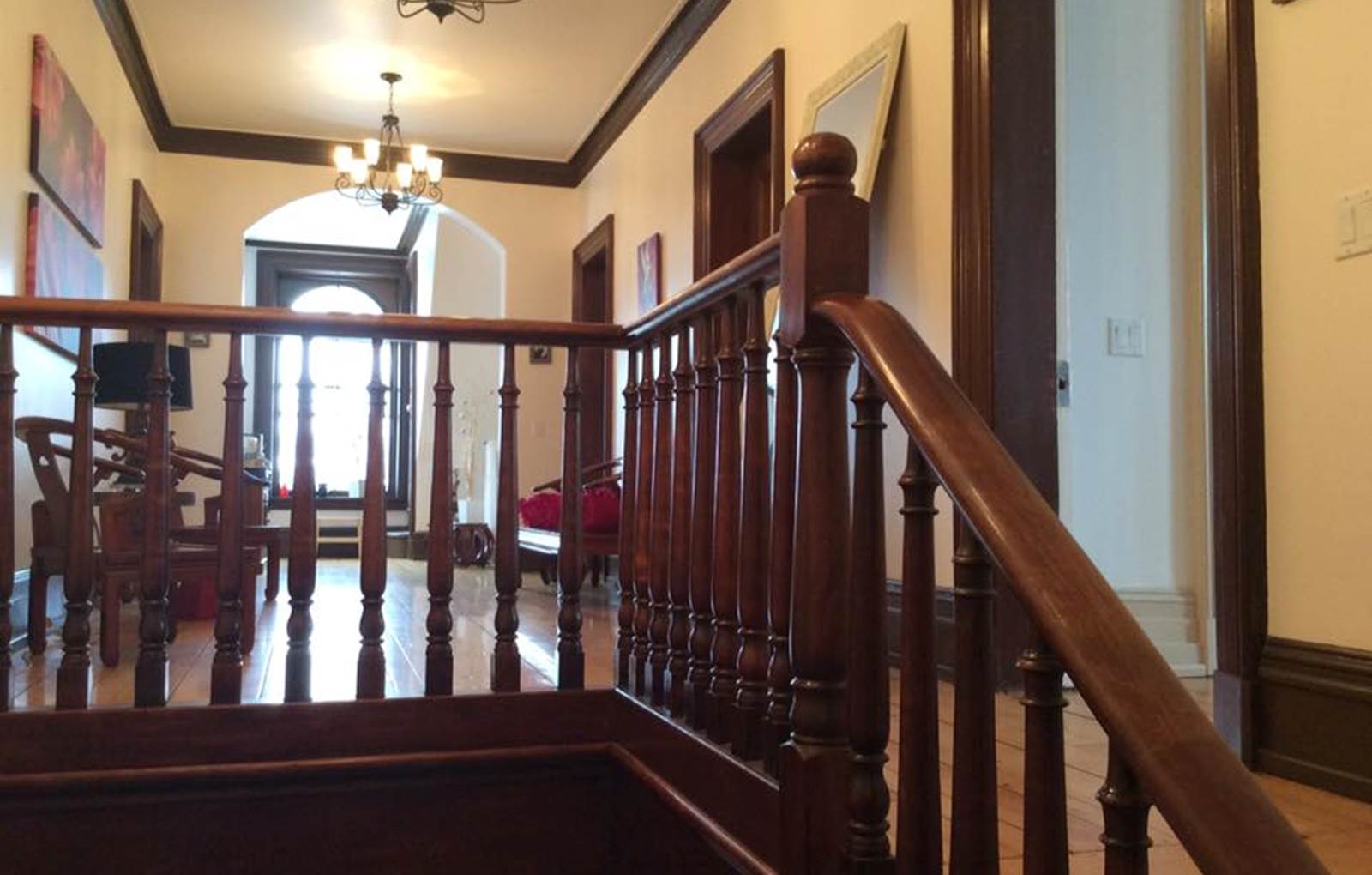 L'Ile de Garde B&B L'escalier des chambres-carousel