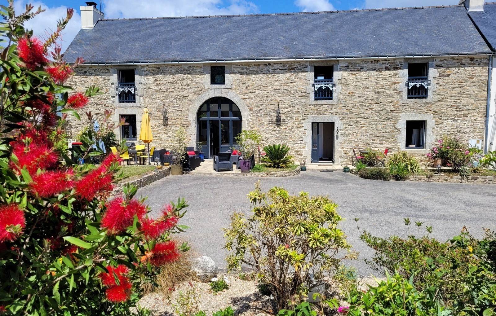 Façade côté clients-carousel