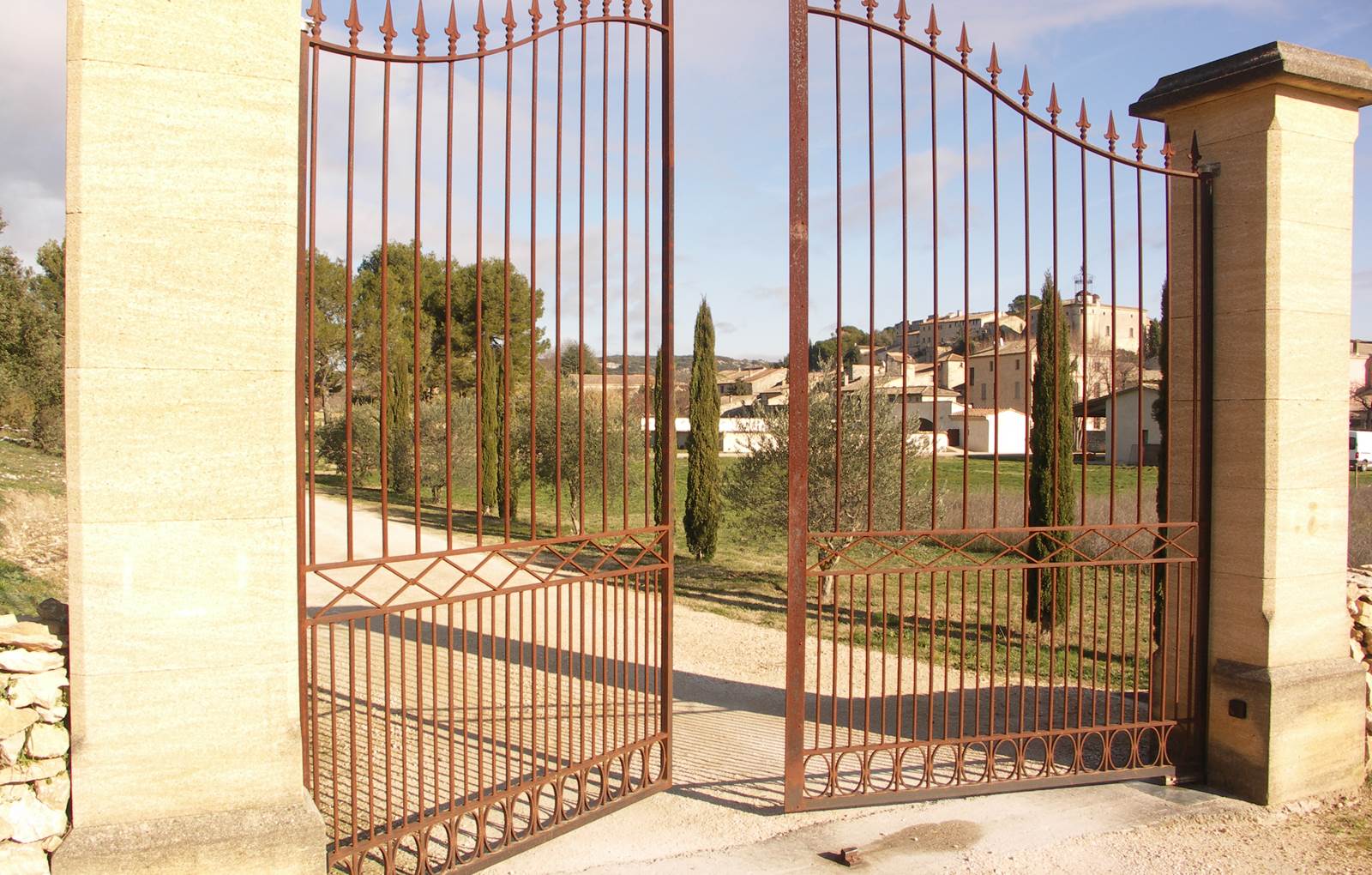Entrée Domaine Saint Martin-carousel