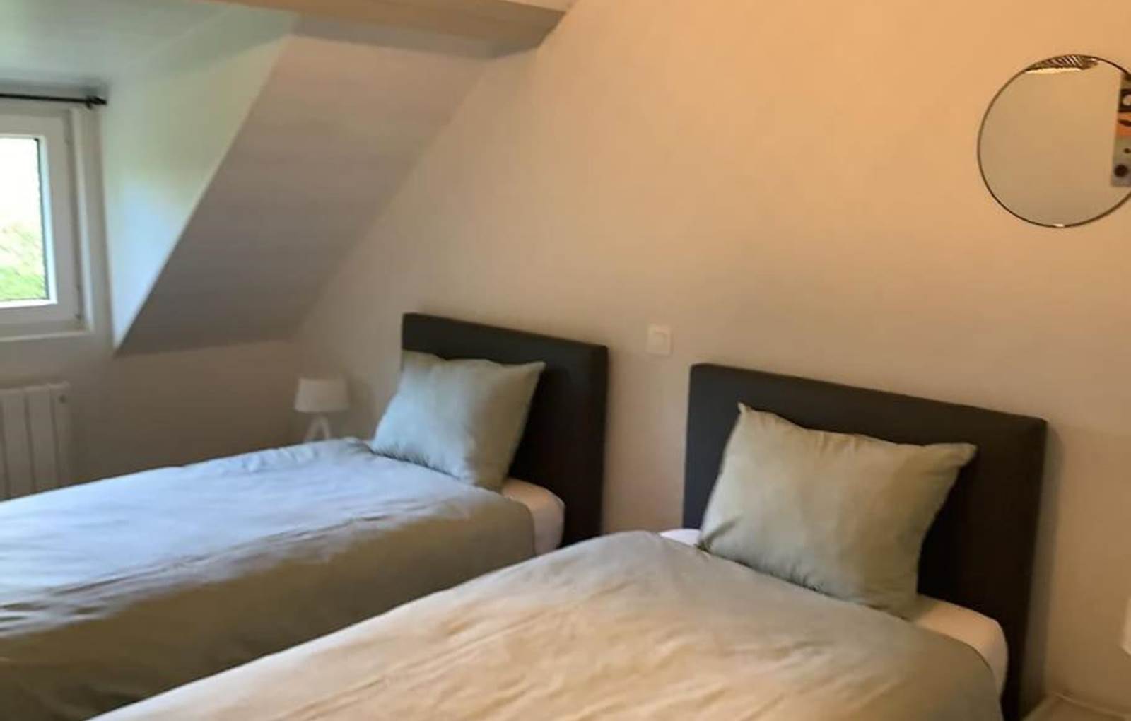 Chambre 2 lits simples-carousel