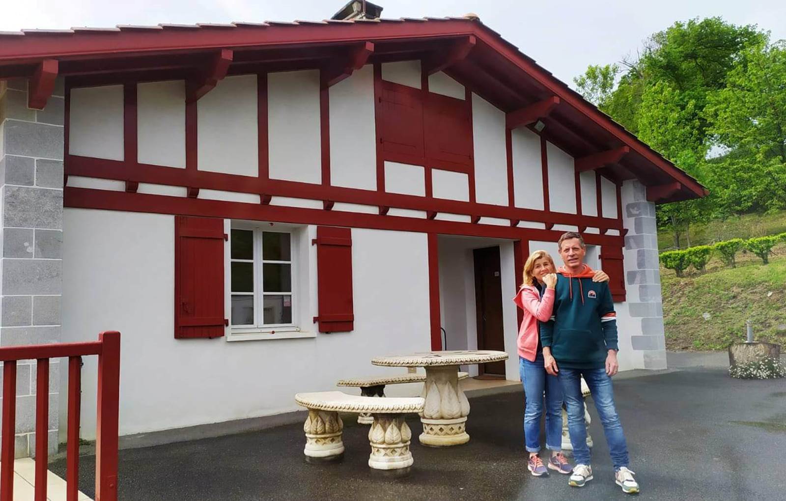 Gite Izarrak_Compostelle_pays basque_propriétaires-carousel