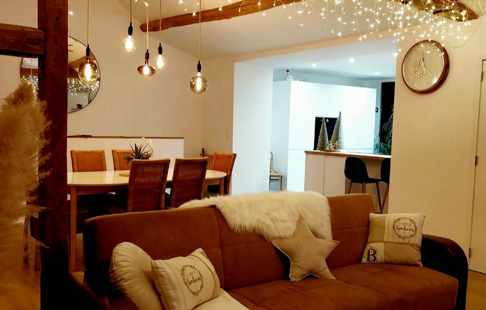 Screenshot_20250729_150414_Gallery-carousel