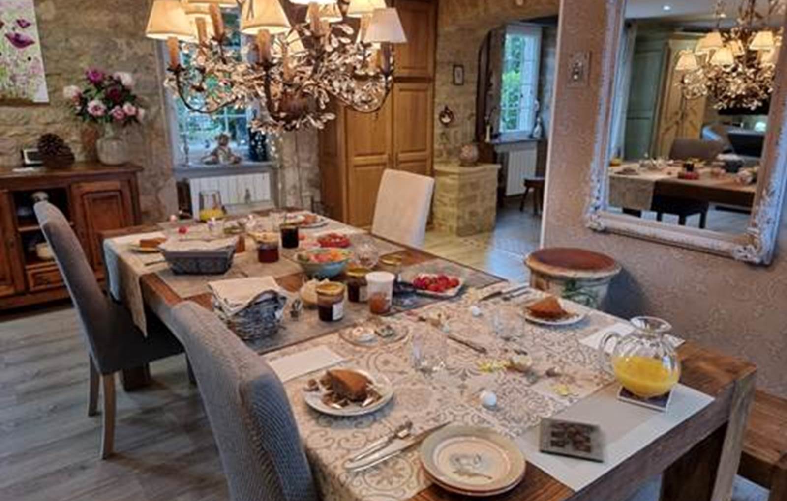 PETITS DEJEUNERS-carousel