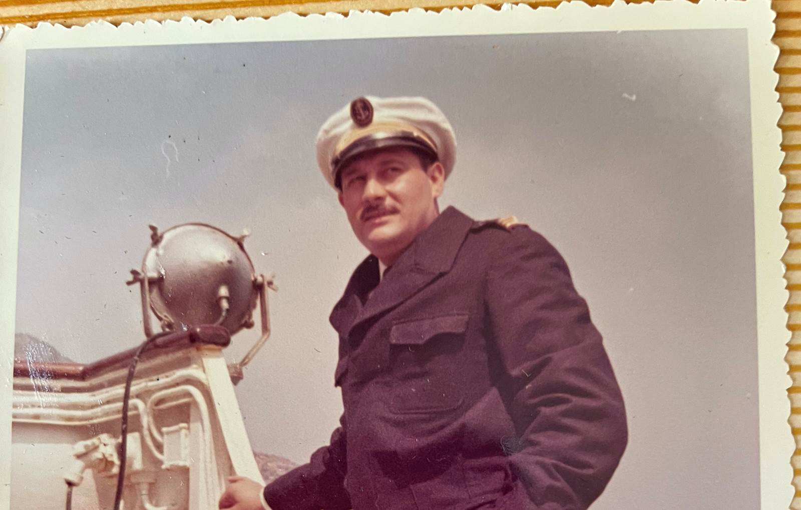 Louis Garcia-carousel