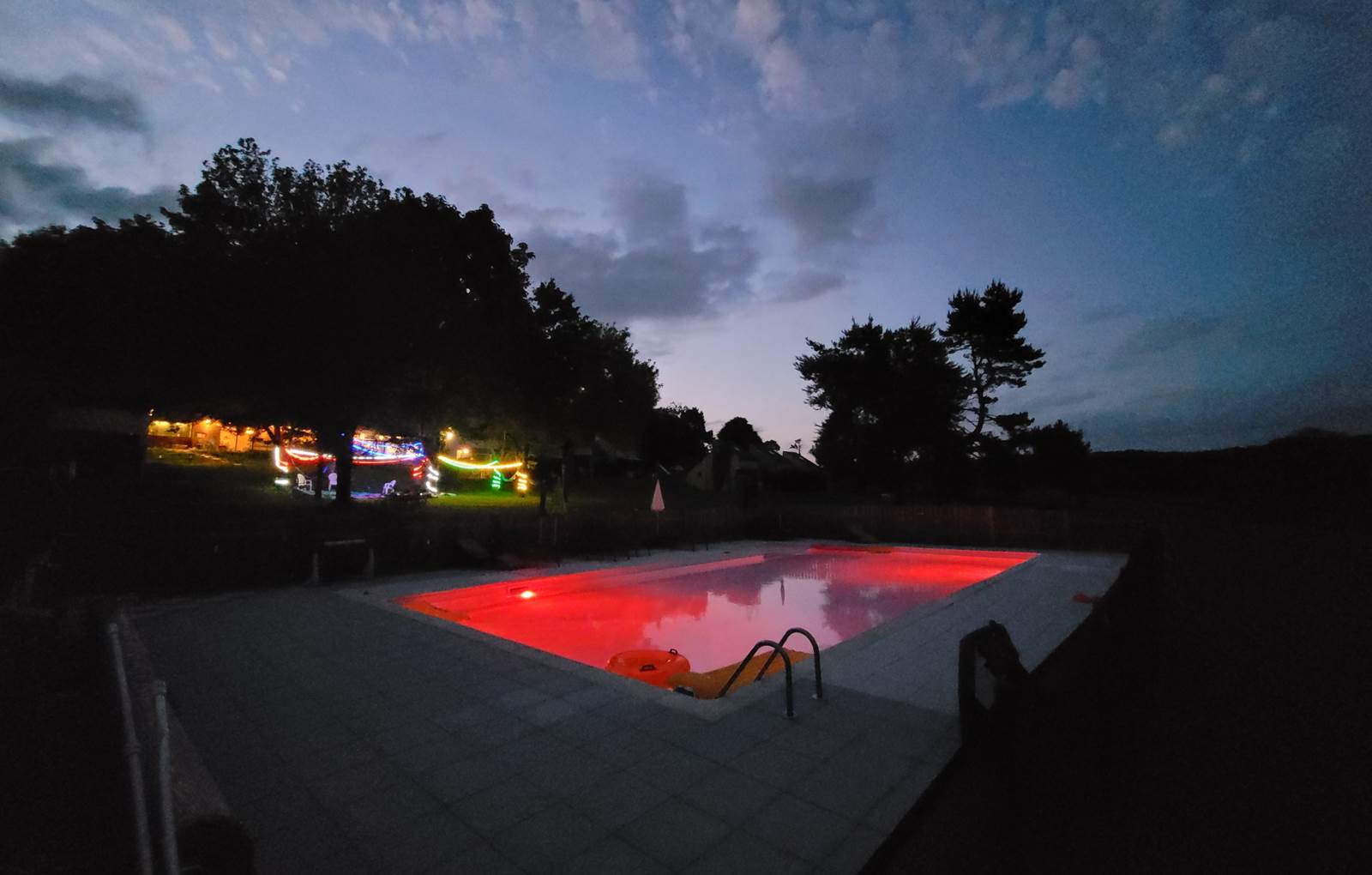 A la tombée de la nuit-carousel