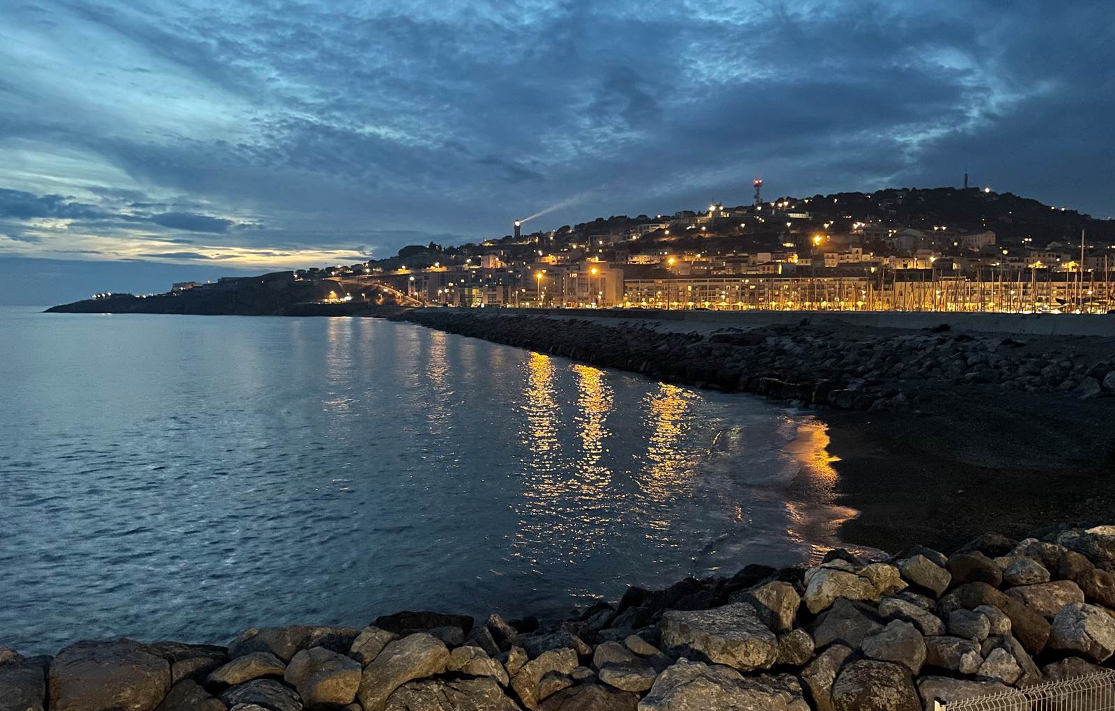 Vue de l'Amar café à Sète-carousel