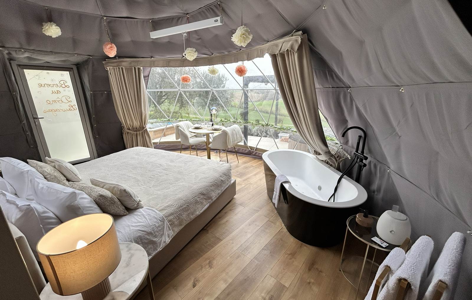 Logement tout confort-carousel