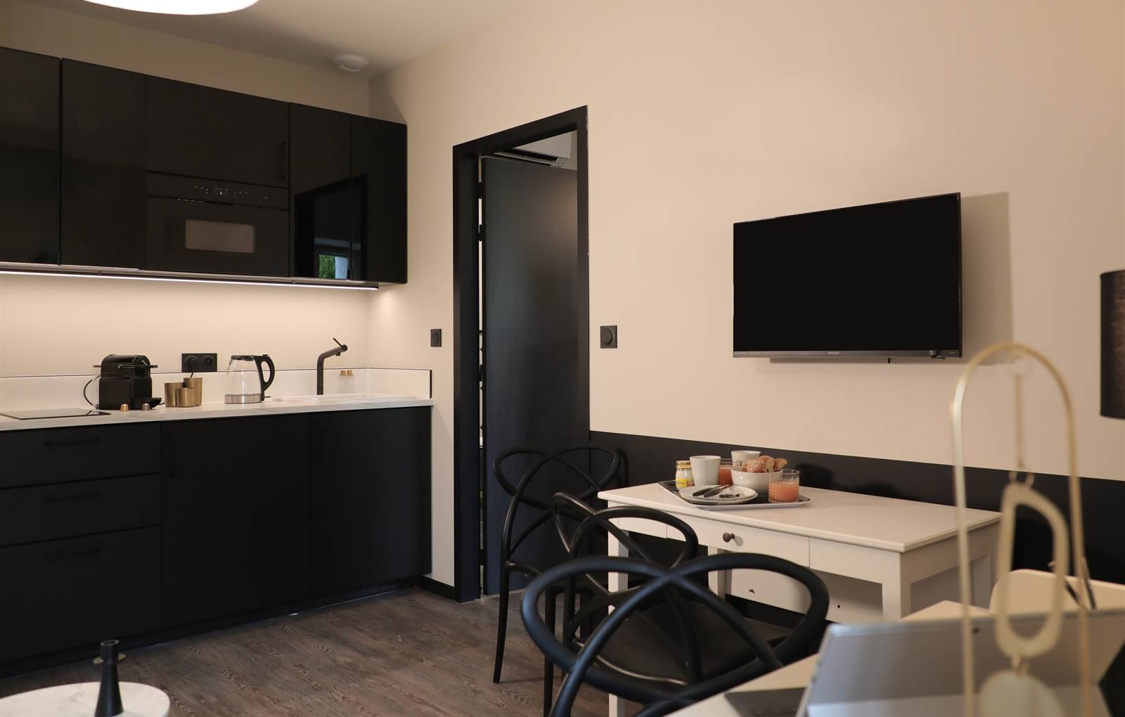 APPART HOTEL  (120)-carousel