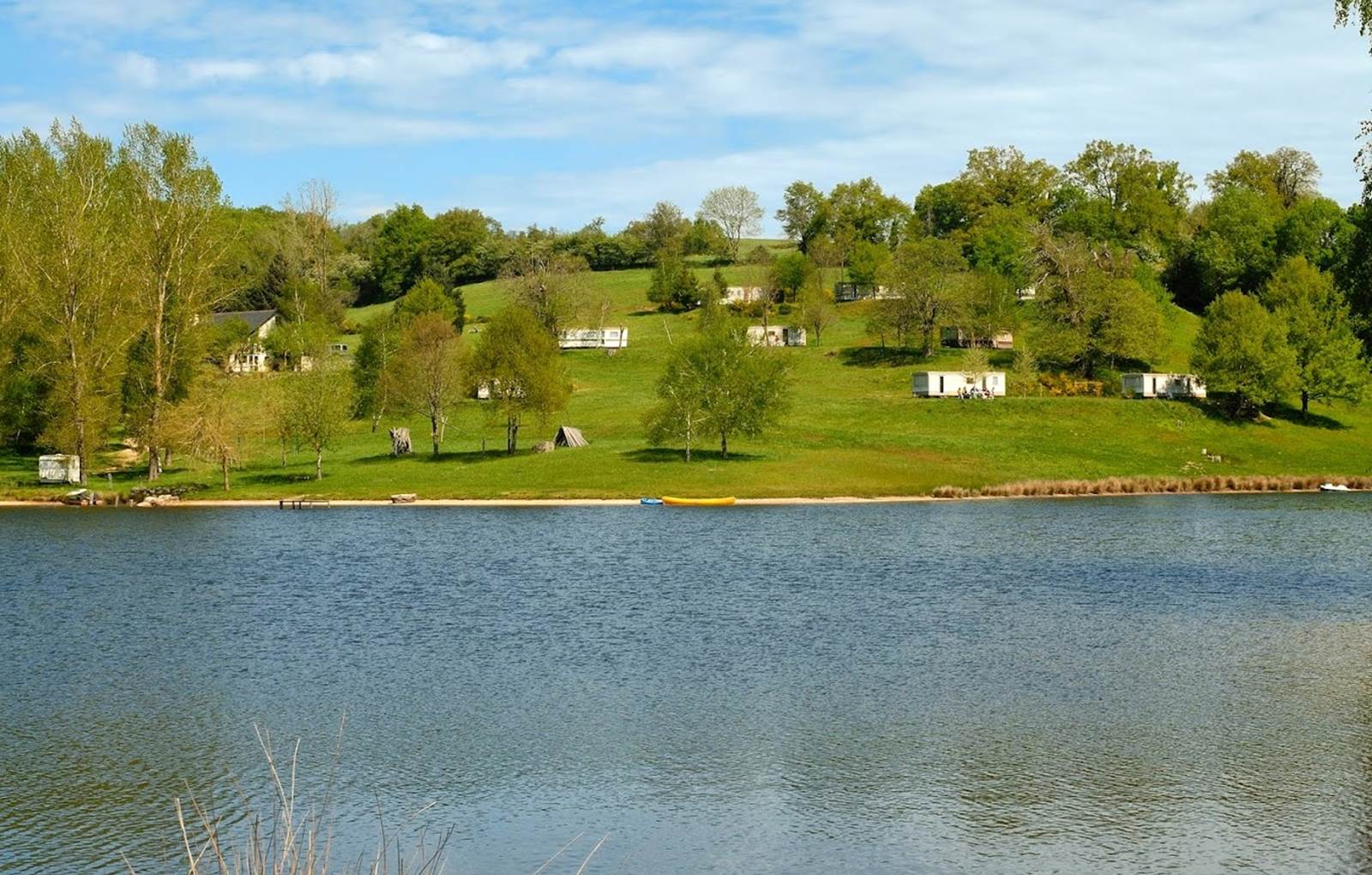 CAMPING LA RIVIÈRE-carousel