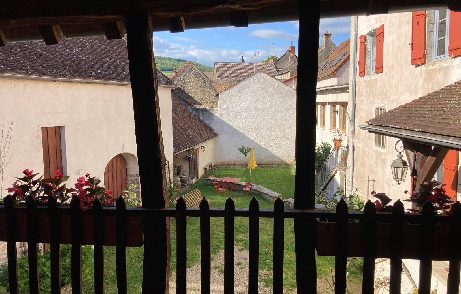 Un cocon hors du temps dans ce village médiéval de Nolay-carousel