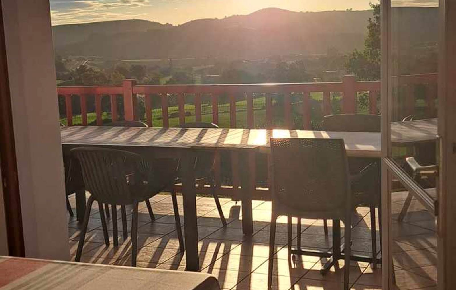 378190867_319346103921709_1126929296680504975_n-carousel